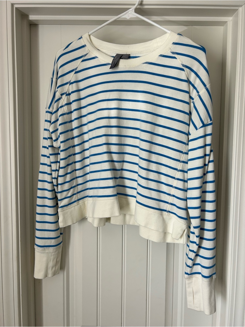 Sweaty Betty Cream and Blue Striped Crewneck Sweatshirt